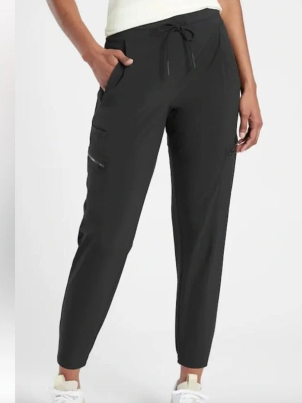 Athleta Venture Pant Black Size 6 Tapered Leg